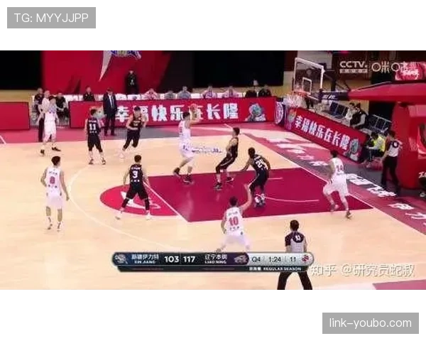 篮球假摔判罚的规则定义与吹罚标准解析